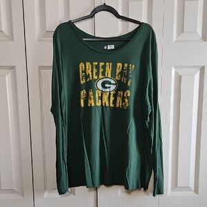 NFL Team Apparel Women's Green Bay Packers Long Sleeve Shirt